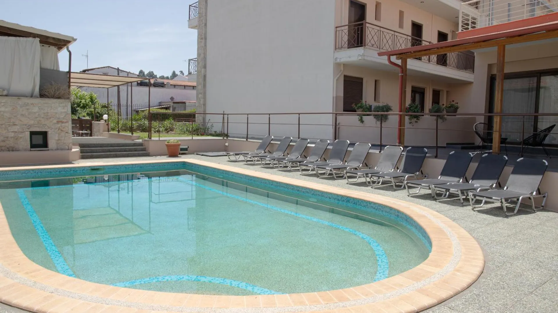 Sunset Inn Kriopigi Greece